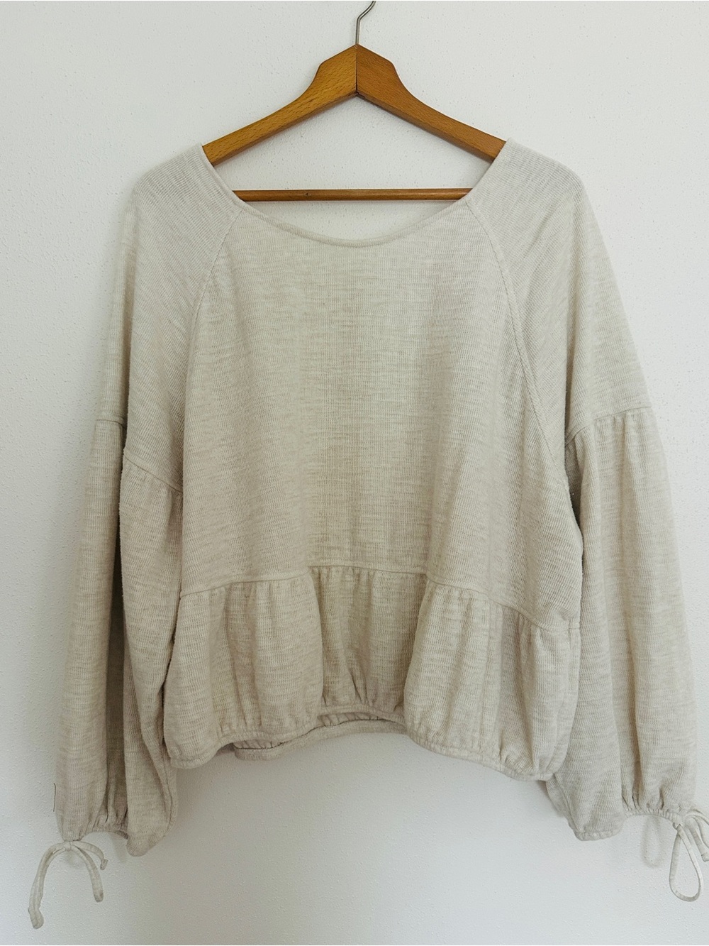 Aerie Endless Summer Cropped Sweatshirt XXL Cream Heather Frost Boho Low Back - Picture 2 of 4